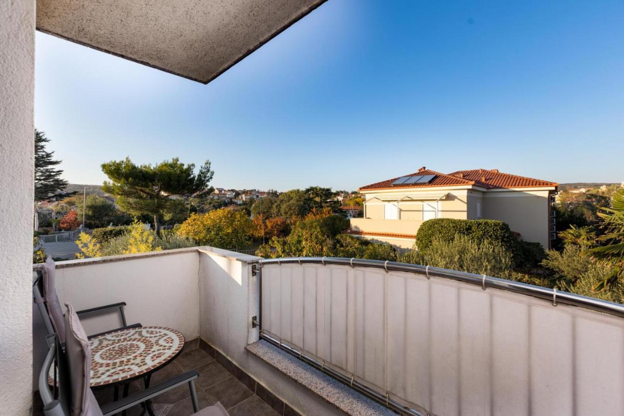 דירות קרק Apartman Volaric מראה חיצוני תמונה